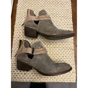 Rebels Taupe Genuine Suede Leather Ankle Boots Booties Harness straps sz 8